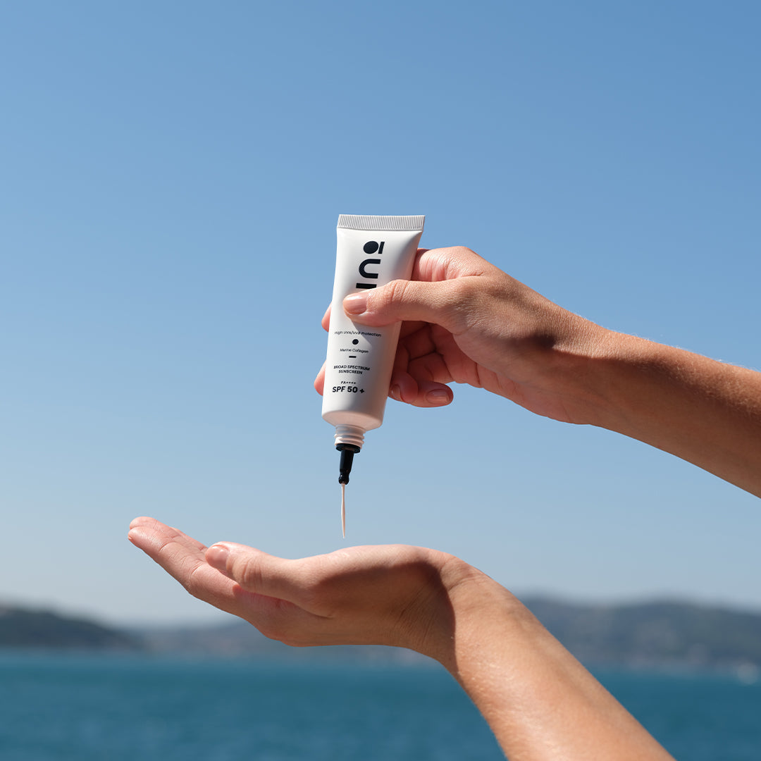 Broad Spectrum SPF 50+ Sunscreen - 00 Clear